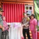 Polres Labusel Serahkan Kunci Bedah Rumah untuk Ibu Ariani, Bukti Kepedulian Polri bagi Warga Kurang Mampu