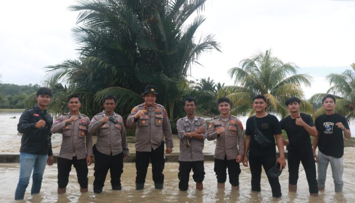 Polres Nias Selatan Tanggap Cepat: Petugas Turun ke Lapangan Usai Banjir dan Longsor